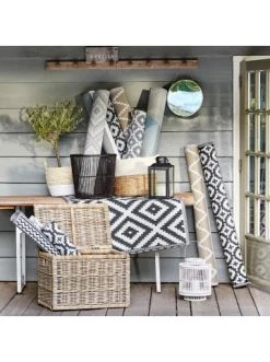 Bestpreis 🎉 Heimtextilien Butlers In- & Outdoor-Teppich Ethno Rauten L 180 X B 118cm COLOUR CLASH In Schwarz-Weiß Günstig Kaufen 🔔 -BUTLERS Verkäufe butlers in and outdoor teppich ethno rauten l 180 x b 118cm colour clash in schwarz weiss 7