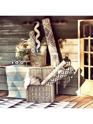 Bestes Angebot ✔️ Heimtextilien Butlers In- & Outdoor-Teppich Mosaik L 150 X B 90cm COLOUR CLASH In Taupe Günstig Kaufen 🥰 10 Bestes Angebot ✔️ Heimtextilien Butlers In- & Outdoor-Teppich Mosaik L 150 X B 90cm COLOUR CLASH In Taupe Günstig Kaufen 🥰 – Bild 8