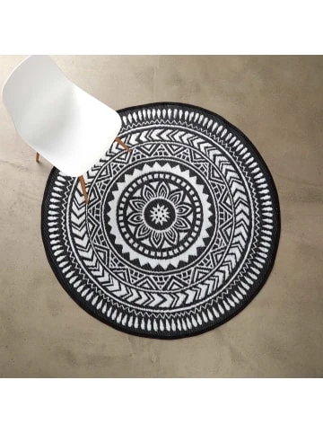 Top 10 💯 Heimtextilien Butlers In- & Outdoor-Teppich Ø150cm COLOUR CLASH In Schwarz-Weiß Günstig Kaufen 🧨 4 Top 10 💯 Heimtextilien Butlers In- & Outdoor-Teppich Ø150cm COLOUR CLASH In Schwarz-Weiß Günstig Kaufen 🧨 – Bild 2