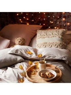 Angebote ❤️ Heimtextilien Butlers Kissen Mit Fransen L 45 X B 45cm MACRAMÉ In Creme Günstig Kaufen 🛒 9 Angebote ❤️ Heimtextilien Butlers Kissen Mit Fransen L 45 X B 45cm MACRAMÉ In Creme Günstig Kaufen 🛒 -BUTLERS Verkäufe butlers kissen mit fransen l 45 x b 45cm macrame in creme 1