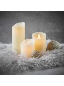 Am billigsten 👍 Dekoration Butlers LED Kerze Höhe 18cm GLOWING FLAME In Creme Günstig Kaufen 😉 -BUTLERS Verkäufe butlers led kerze hohe 18cm glowing flame in creme 2