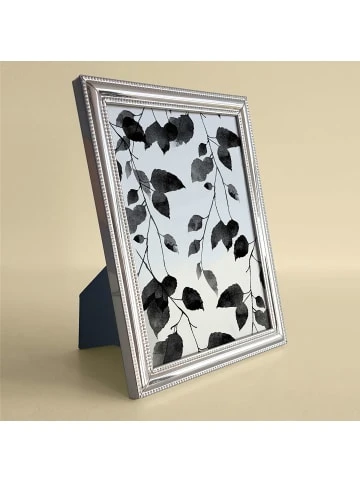 Aktion 🧨 Dekoration Butlers Metall Bilderrahmen Glänzend 15x20 Cm MEMORIES In Silber Günstig Kaufen 🧨 4 Aktion 🧨 Dekoration Butlers Metall Bilderrahmen Glänzend 15x20 Cm MEMORIES In Silber Günstig Kaufen 🧨 – Bild 2