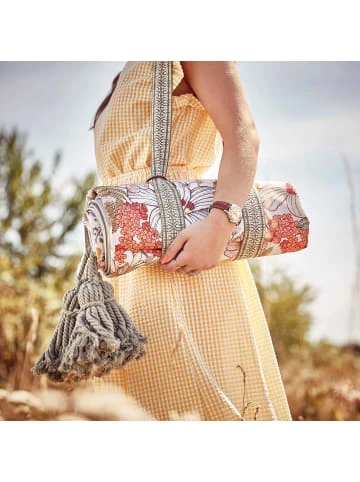 Billig 😍 Heimtextilien Butlers Picknickdecke L 175 X B 154cm BETWEEN FLOWERS In Creme Günstig Kaufen 👍 4 Billig 😍 Heimtextilien Butlers Picknickdecke L 175 X B 154cm BETWEEN FLOWERS In Creme Günstig Kaufen 👍 – Bild 2